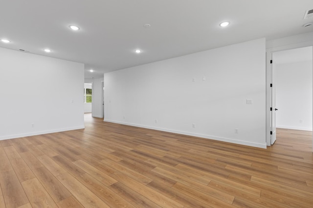 3313 Parker Ln, Chattanooga, TN 37419 - spare room with light wood-type flooring, recessed lighting, and baseboards