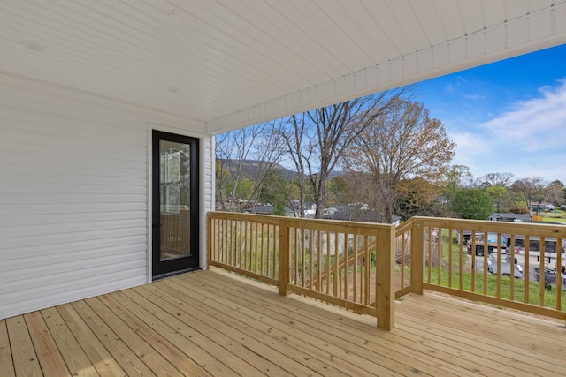 3313 Parker Ln, Chattanooga, TN 37419 - view of wooden terrace