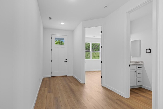 3313 Parker Ln, Chattanooga, TN 37419 - entrance foyer with light wood-style floors, baseboards, and recessed lighting