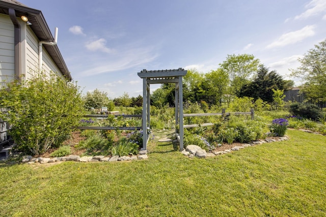 view of yard with fence