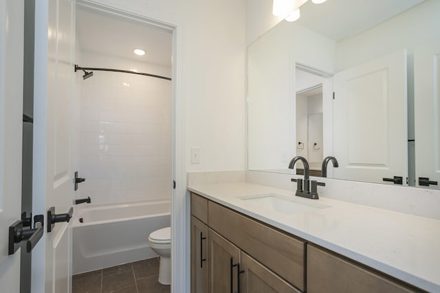 138 W Cassa Way, Mount Juliet, TN 37122 - full bath featuring vanity, toilet, tile patterned flooring, tub / shower combination, and recessed lighting