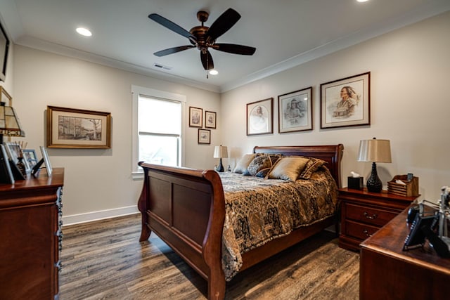 150 Raulston Falls Rd, Jasper, TN 37347 - bedroom with recessed lighting, ornamental molding, visible vents, and dark wood-type flooring