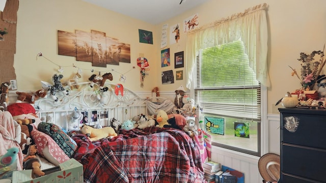 7621 Fernvale Rd, Fairview, TN 37062 - bedroom with wainscoting