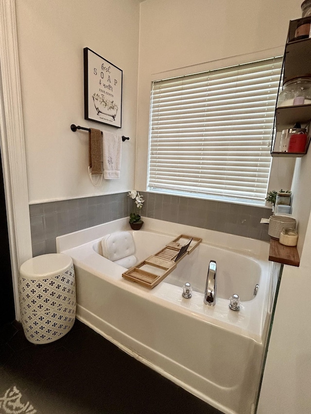 605 Nevins Pl, Nolensville, TN 37135 - full bathroom featuring a bath and plenty of natural light
