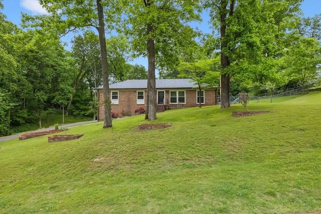 407 Sugar Tree Dr, Clarksville, TN 37043 - photo 2