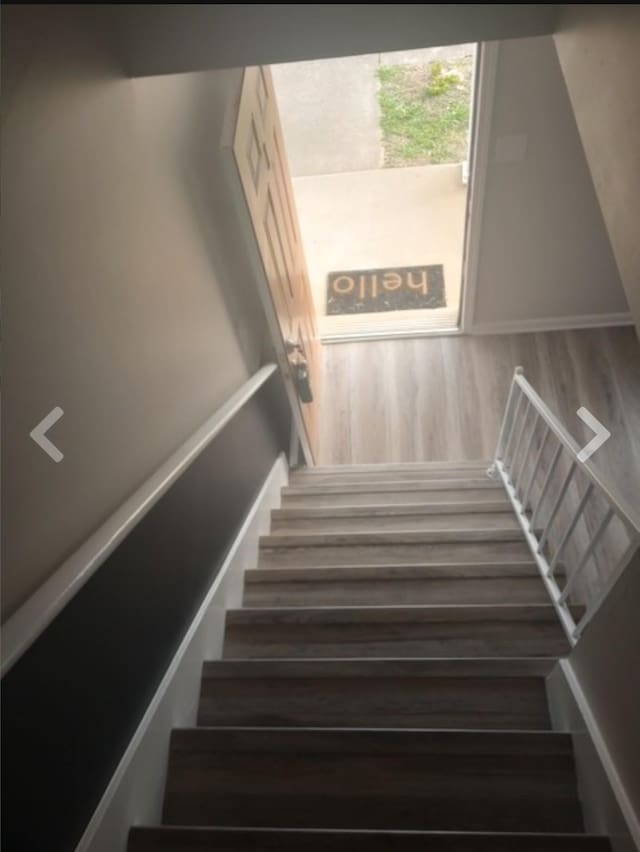 365 Peabody Dr, Clarksville, TN 37042 - stairs featuring wood finished floors