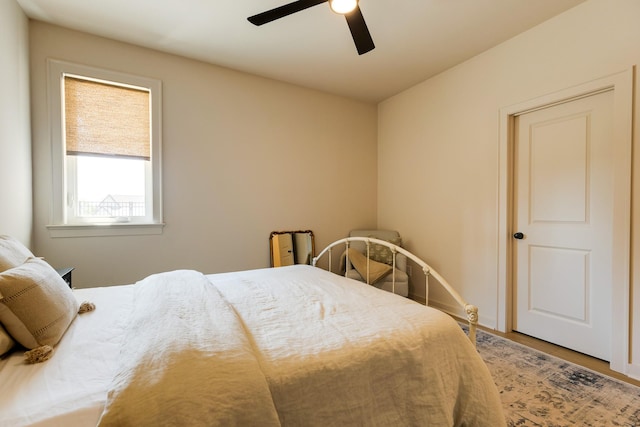 bedroom featuring a ceiling fan