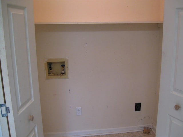 224 Gaines Cir, Estill Springs, TN 37330 - washroom with washer hookup, electric dryer hookup, and baseboards