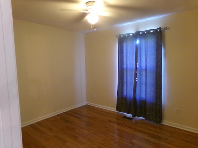 224 Gaines Cir, Estill Springs, TN 37330 - empty room featuring wood finished floors, ceiling fan, and baseboards