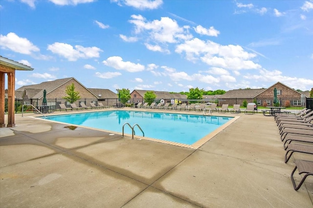 3157 Rift Ln, Murfreesboro, TN 37130 - community pool with fence, a patio, and a residential view