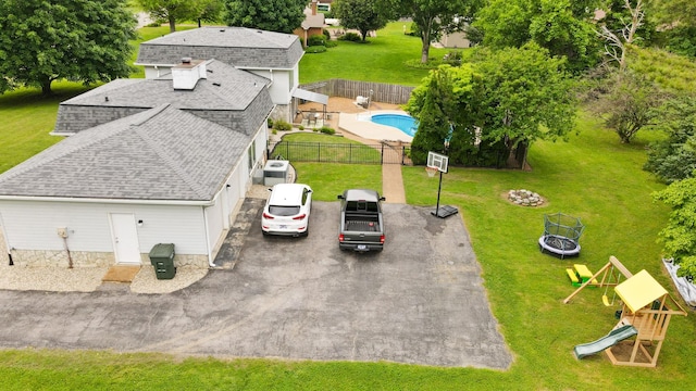 5024 Lakeridge Dr, Old Hickory, TN 37138 - view from above of property featuring a pool