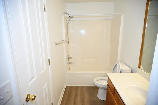 301 Arapaho Dr, Murfreesboro, TN 37128 - full bath with toilet, vanity, wood finished floors, and shower / bathtub combination