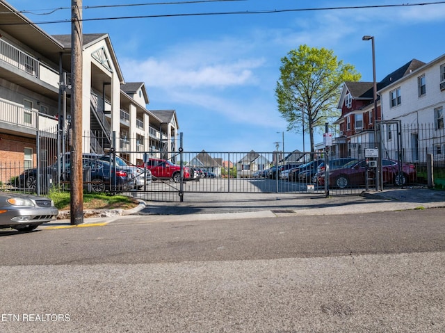 1201 Laurel Ave Unit 207, Knoxville, TN 37916 - photo 3