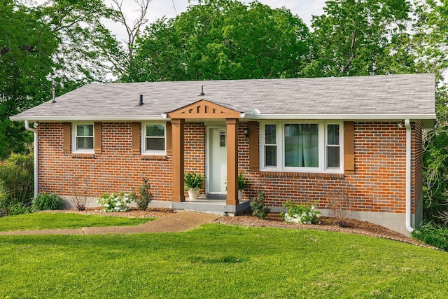 411 Rosehill Ct, Goodlettsville, TN 37072 - ranch-style home with a shingled roof, brick siding, and a front yard