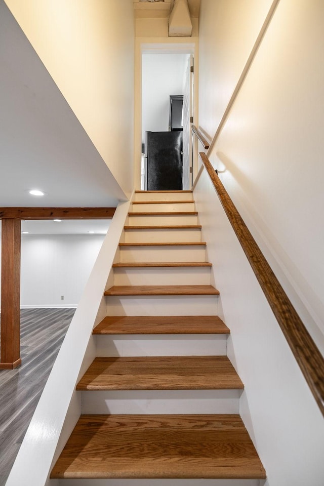 411 Rosehill Ct, Goodlettsville, TN 37072 - stairs featuring wood finished floors and recessed lighting