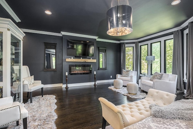 716 Split Rail Dr, Brentwood, TN 37027 - living room featuring ornamental molding, baseboards, a glass covered fireplace, wood finished floors, and recessed lighting