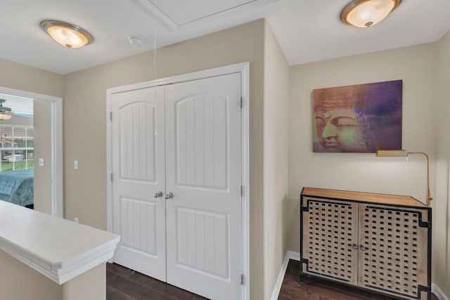 127 Cobblestone Place Dr, Goodlettsville, TN 37072 - interior space featuring dark wood finished floors and baseboards