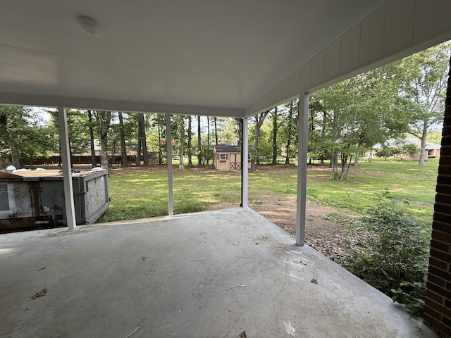 305 Twelve Oaks Rd, Tullahoma, TN 37388 - view of patio / terrace