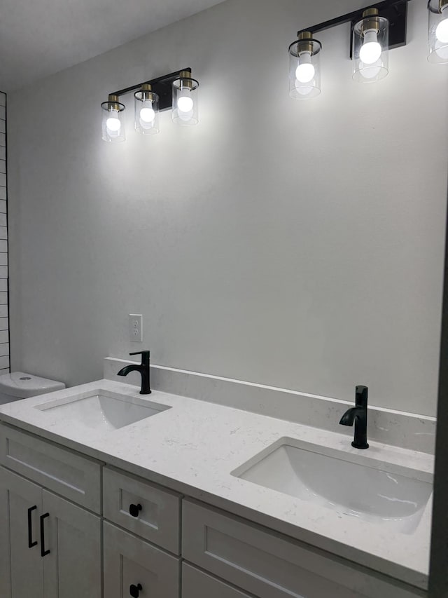 305 Twelve Oaks Rd, Tullahoma, TN 37388 - full bath featuring double vanity