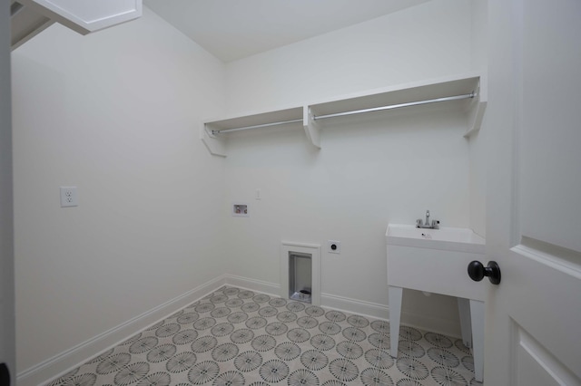 0 Pat Nixon Ct, Murfreesboro, TN 37130 - laundry area with hookup for an electric dryer, hookup for a washing machine, and baseboards