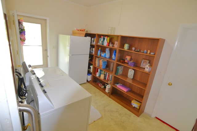 1210 Stewart Dr, Pulaski, TN 38478 - laundry room with washer and clothes dryer