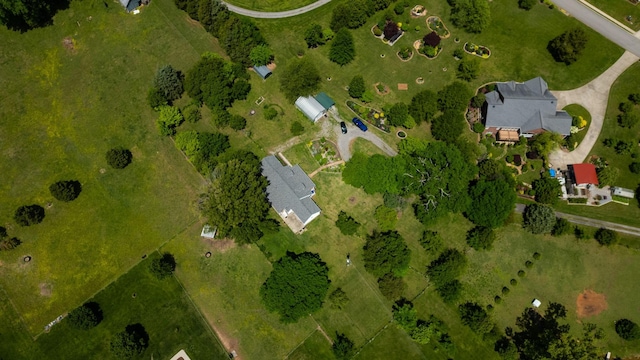 860 Dixie Bee Rd, Adams, TN 37010 - drone / aerial view