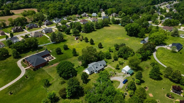 860 Dixie Bee Rd, Adams, TN 37010