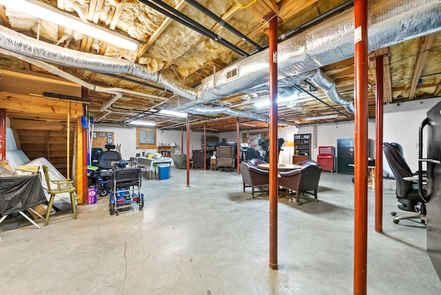 411 Lake Pointe Dr, Clarksville, TN 37043 - view of unfinished basement
