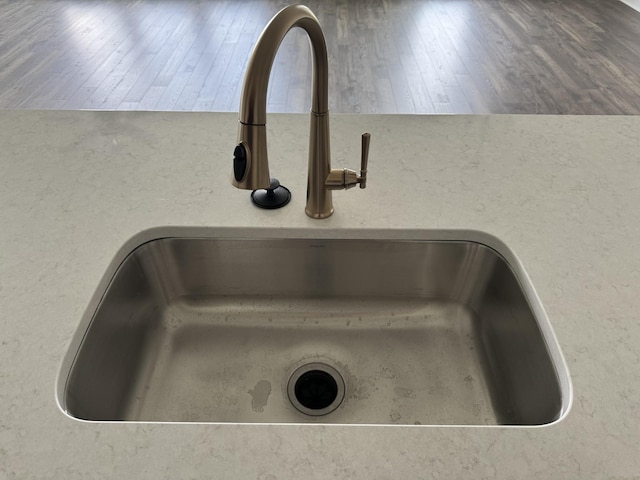 1085 June Wilde Rdg, Spring Hill, TN 37174 - kitchen view of a sink and wood finished floors