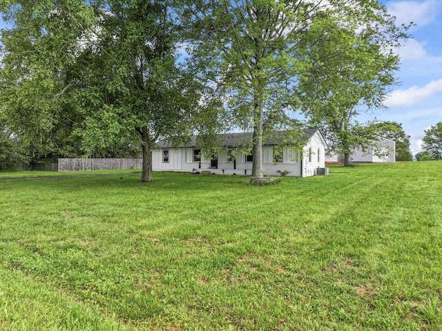 1950 Norton Rd, Lawrenceburg, TN 38464 - view of yard featuring cooling unit