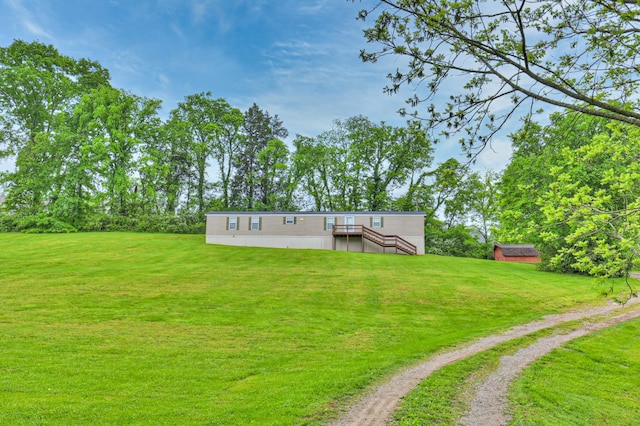 1687 Columbia Rock Rd, Columbia, TN 38401 - view of grassy yard with driveway and a wooden deck