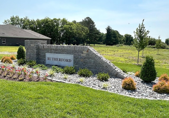 6158 Worthingtion Rd, Columbia, TN 38401 - community / neighborhood sign featuring a yard