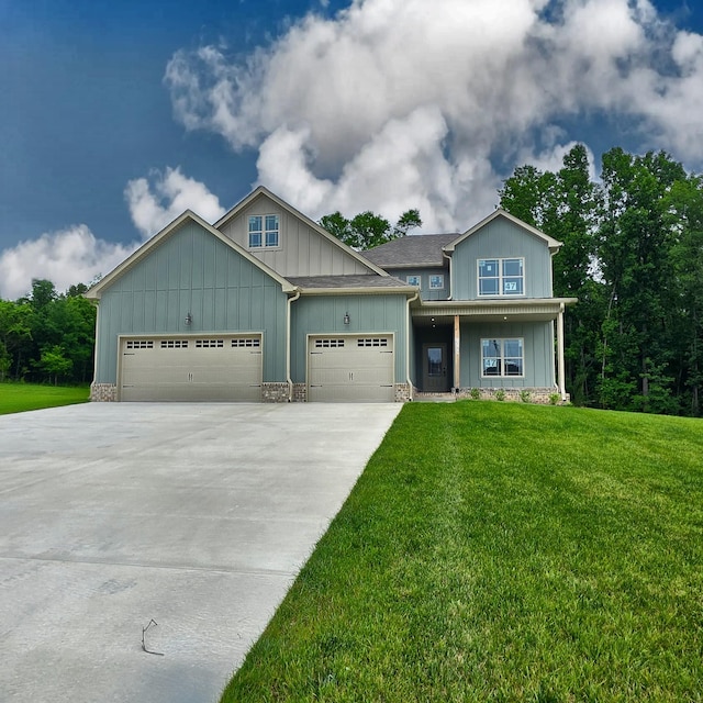 1749 Powell Rd, Clarksville, TN 37043 - photo 1