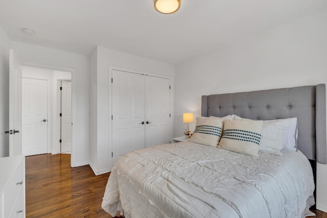 1206 Forest Lake Ct, Franklin, TN 37064 - bedroom featuring wood finished floors, a closet, and baseboards