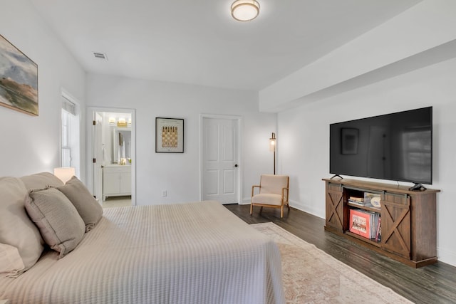 1206 Forest Lake Ct, Franklin, TN 37064 - bedroom featuring wood finished floors, baseboards, and ensuite bath