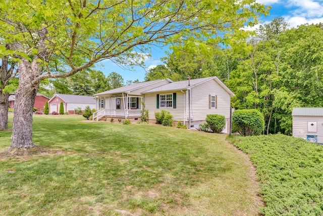 ranch-style home featuring a porch, crawl space, and a front yard