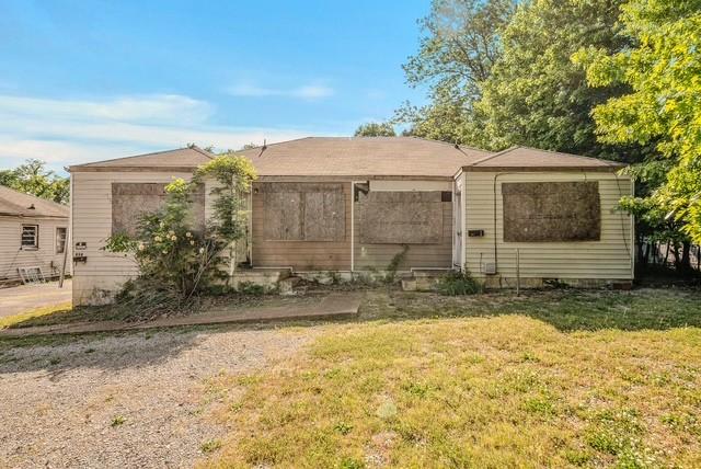 860 Greenwood Ave, Clarksville, TN 37040 - photo 2
