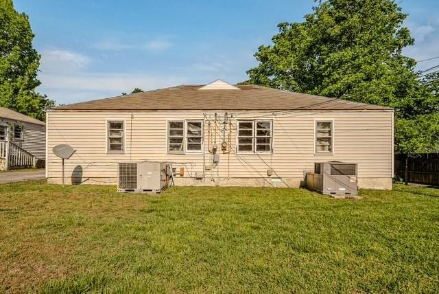 860 Greenwood Ave, Clarksville, TN 37040 - photo 8