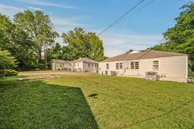860 Greenwood Ave, Clarksville, TN 37040 - photo 5