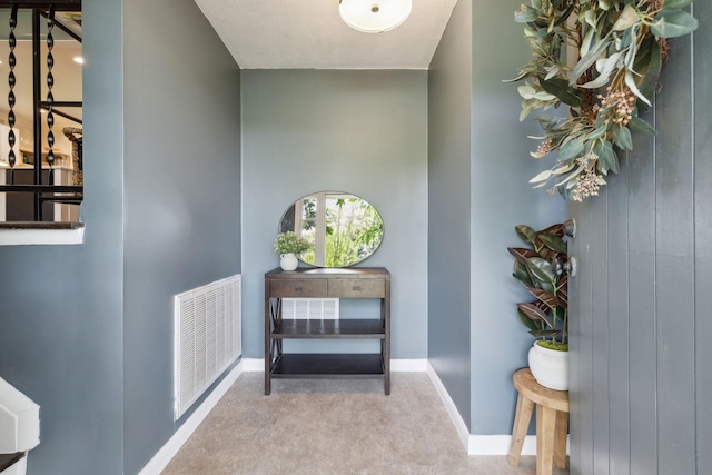 906 Temple Ct, Murfreesboro, TN 37130 - hallway with baseboards
