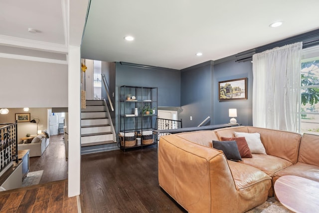 906 Temple Ct, Murfreesboro, TN 37130 - living area featuring ornamental molding, wood finished floors, stairs, and recessed lighting