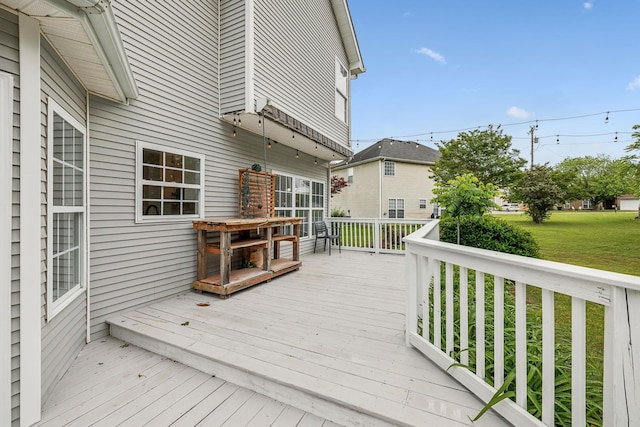 503 Mable Mason Cv, La Vergne, TN 37086 - wooden terrace with a lawn