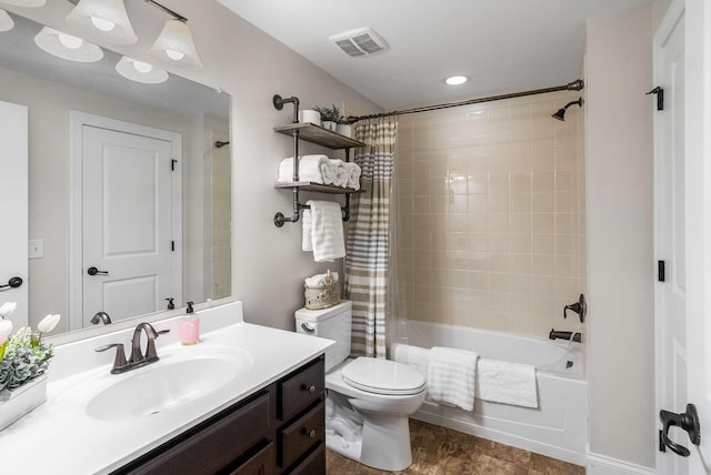 6752 Falls Ridge Ln, College Grove, TN 37046 - full bath featuring shower / bathtub combination with curtain, toilet, vanity, and recessed lighting