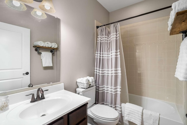 6752 Falls Ridge Ln, College Grove, TN 37046 - full bathroom with toilet, vanity, and shower / tub combo