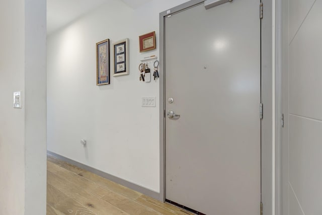 400 Herron Dr Unit 107, Nashville, TN 37210 - hallway featuring light wood-style floors