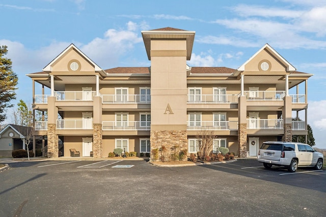 7100 Dale Ridge Rd Unit A4, Lancaster, TN 38569 - view of apartment building / complex featuring uncovered parking