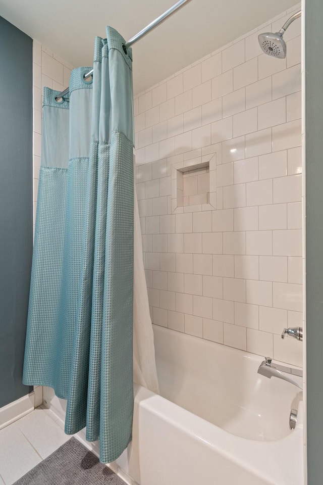 5175 Granny White Pike, Nashville, TN 37220 - bathroom with shower / bath combo