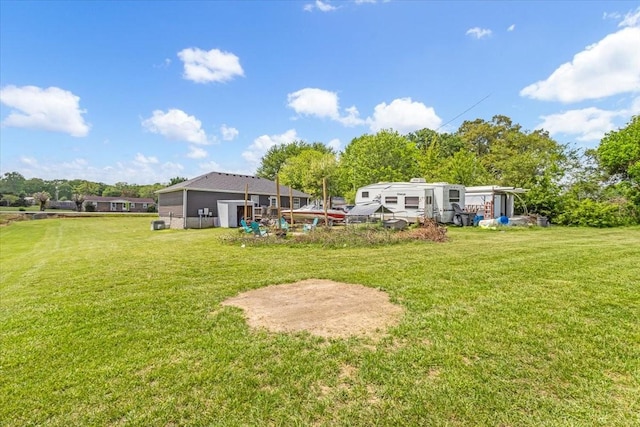 890 Akersville Rd, Lafayette, TN 37083 - view of green lawn