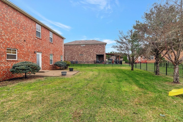 1317 Sam Houston Ave, Murfreesboro, TN 37129 - view of yard featuring a patio area