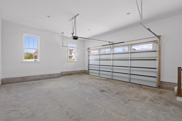2208 Launcelot Rd, Chattanooga, TN 37421 - garage featuring a garage door opener